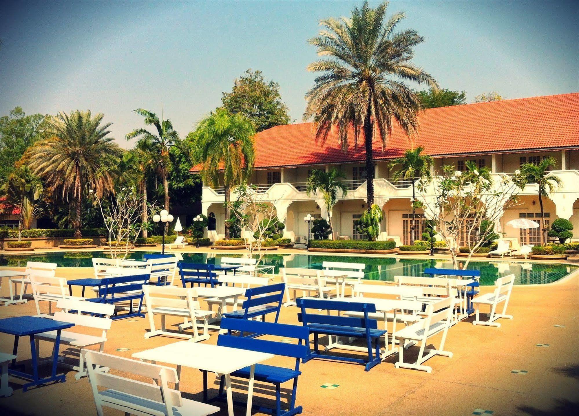 Indochina Hotel Sa Kaeo Exterior foto